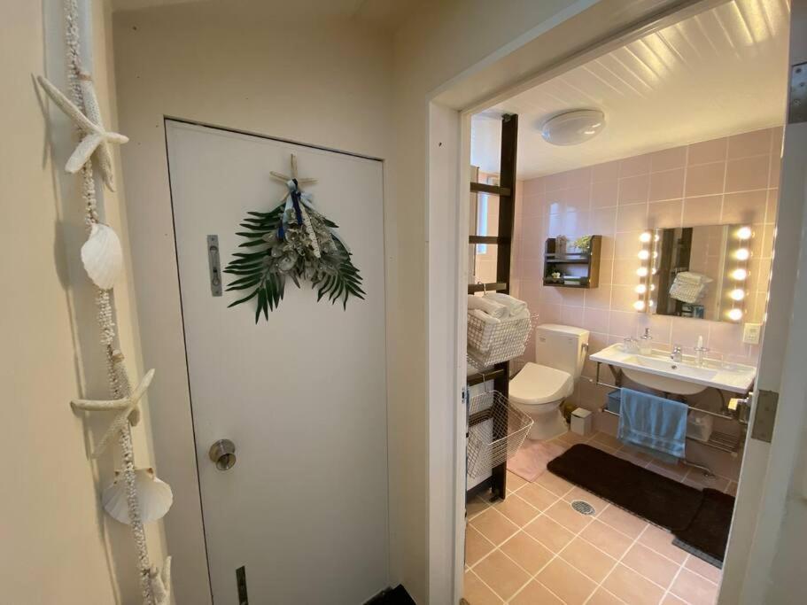Hacobune Tinyhouse Onna Dış mekan fotoğraf